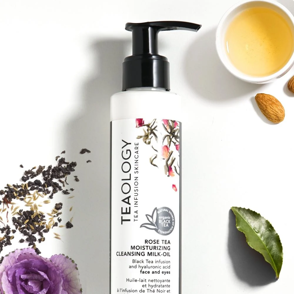 Rose Tea Moisturizing Cleansing Milk Oil 150ml