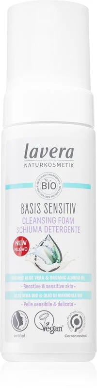 Lavera Basis Sensitiv mousse detergente delicata per pelli sensibili 150 ml