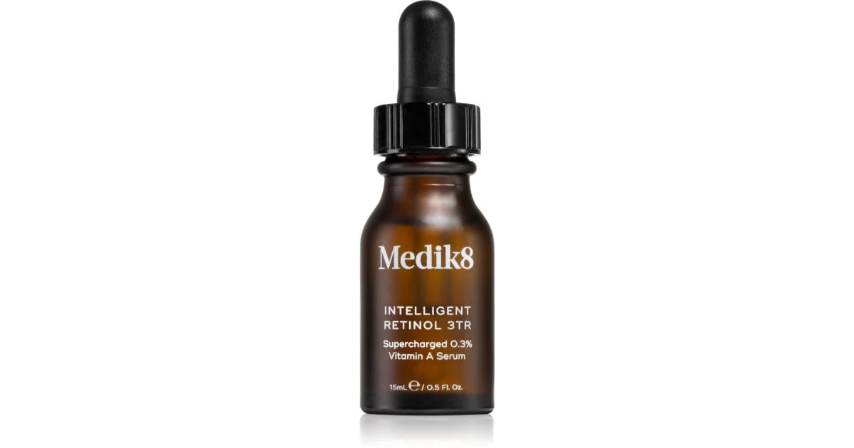 Medik8 Intelligent 3TR siero antirughe al retinolo 15 ml